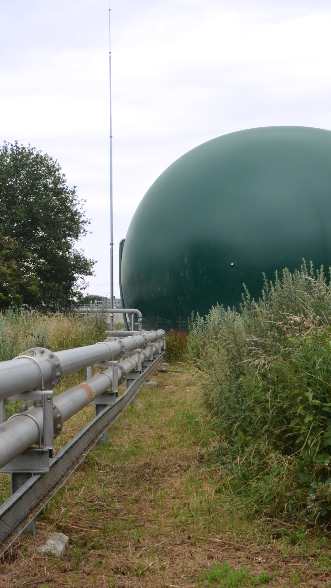 oldham-gas-holder-long
